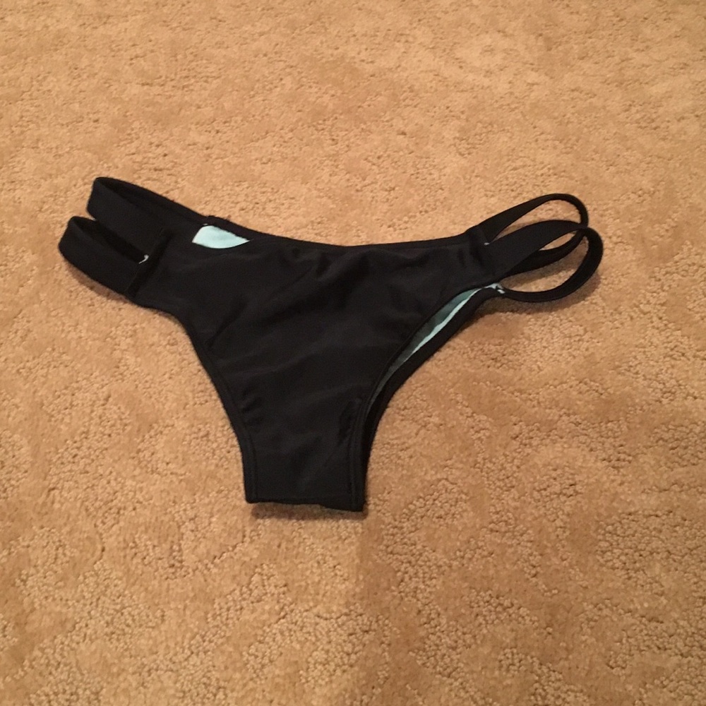 Target bikini bottom - Picture 2 of 2